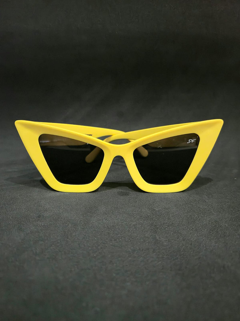 Óculos de Sol Feminino Gatinho em Armação TR90